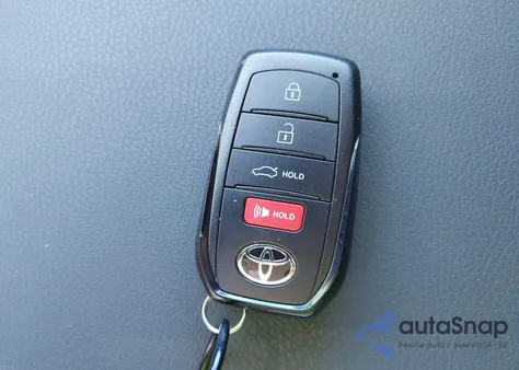 2026 Toyota Camry Le from USA, damaged, VIN 4T1DAACK1TU238594